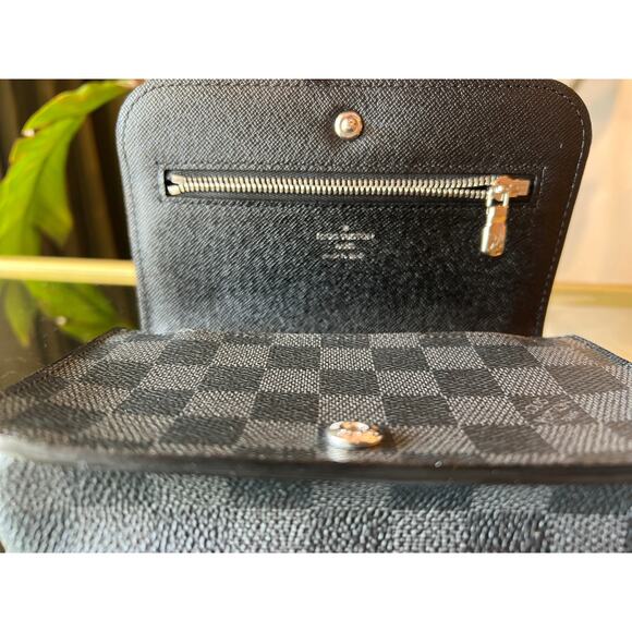 LOUIS VUITTON Damier Graphite Belt Pochette - Picture 11 of 16